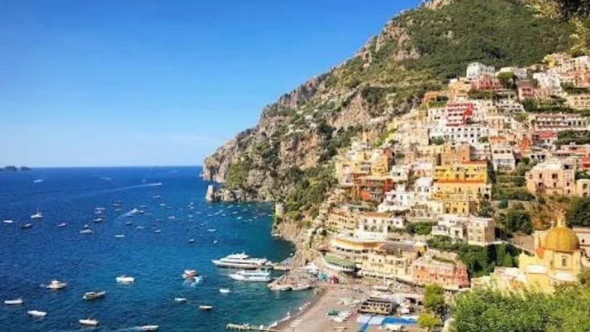 Amalfi Coast Italy: Complete Travel Guide to Best Towns, Beaches and Things to Do